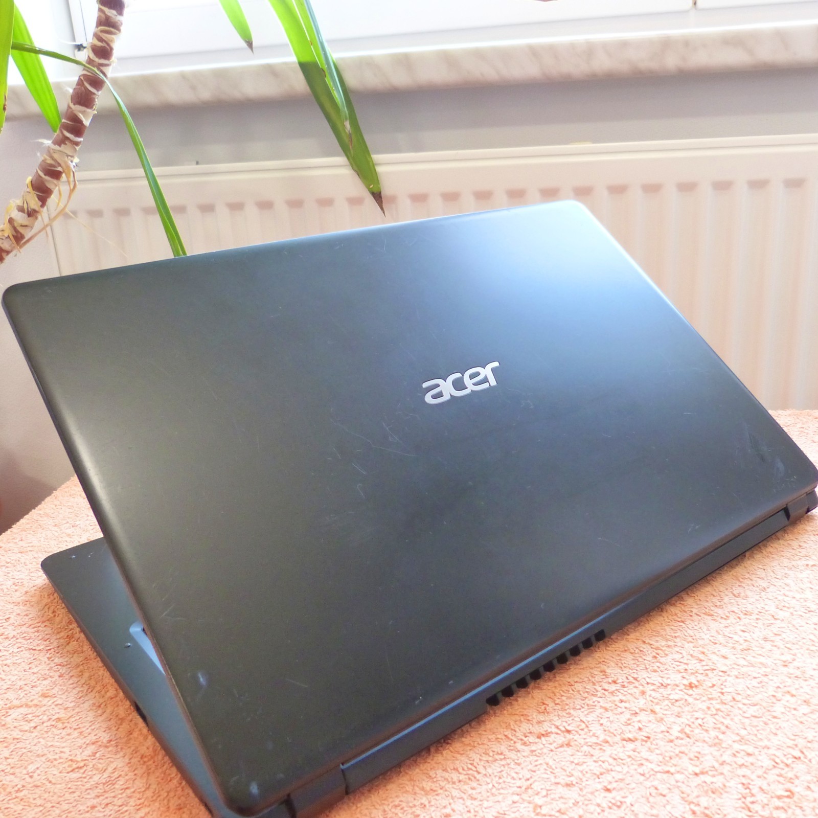Acer A315 15″ Ultrabook l 8Gen Turbo Intel I Samsung SSD Windows 11 PRO HDMI
