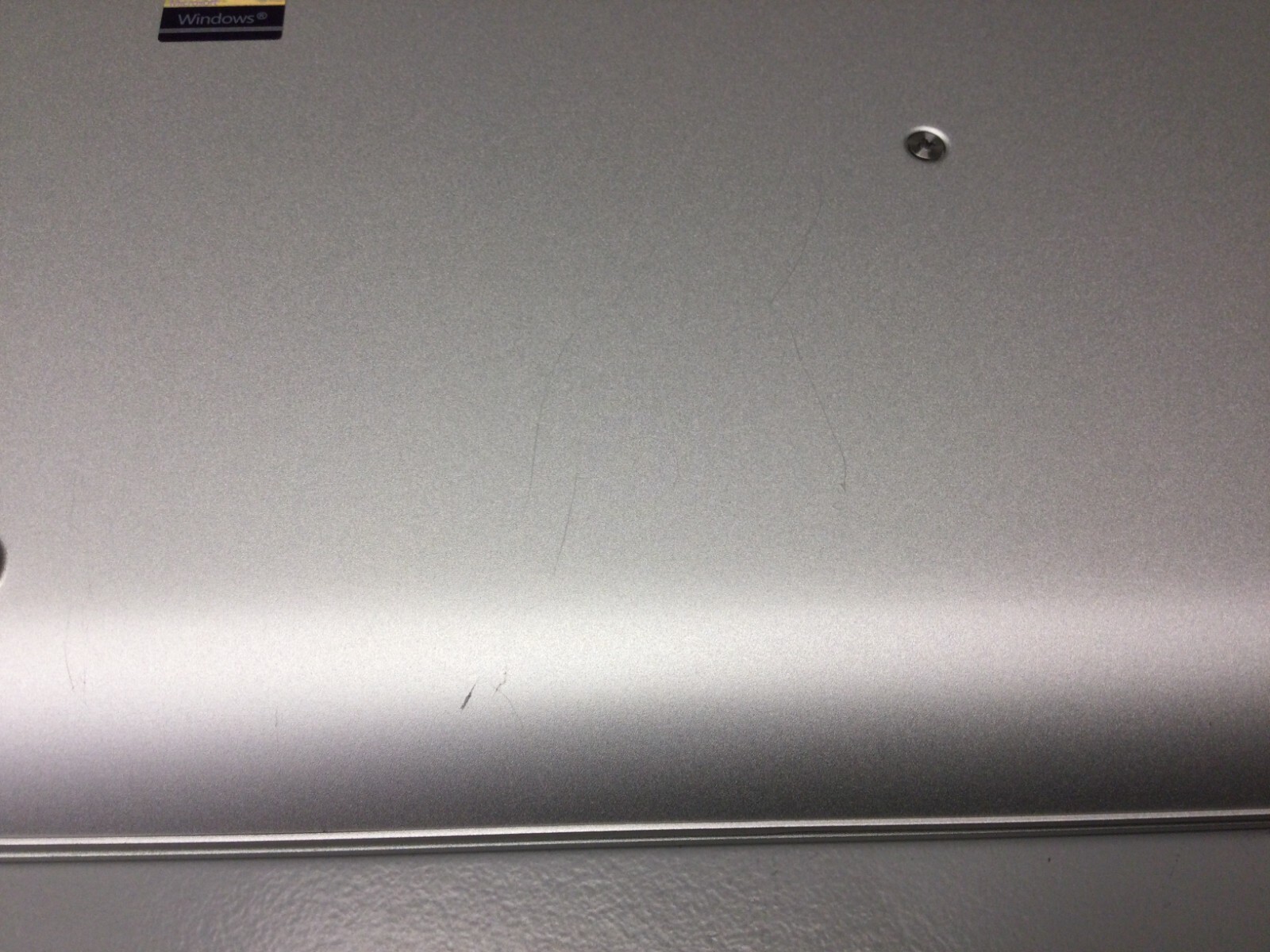 HP EliteBook 840 G5 14″ AMD RYZER 3 PRO 3TH GEN 2.10GHz 16GB RAM 128GB SSD
