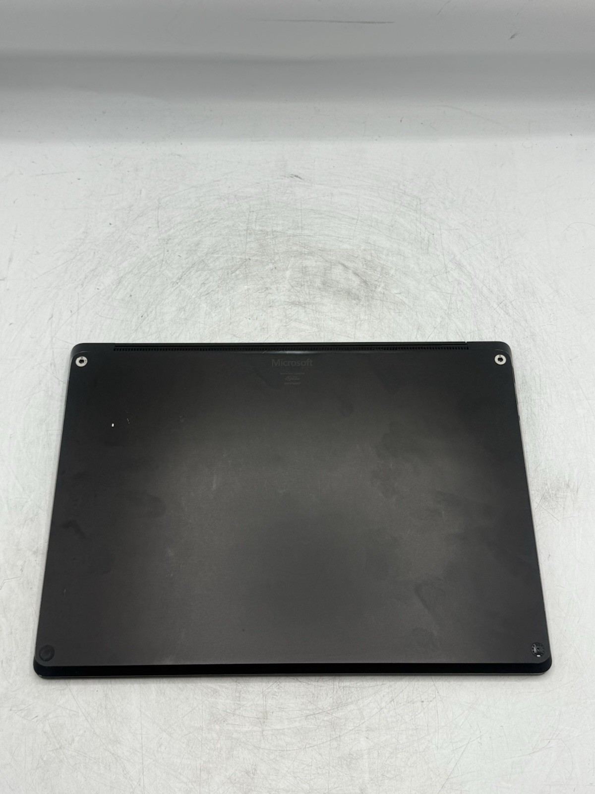Microsoft Surface Laptop 3 1868 13.5″ Touch i7-1065G7 1.3GHz 16GB 512GB READ
