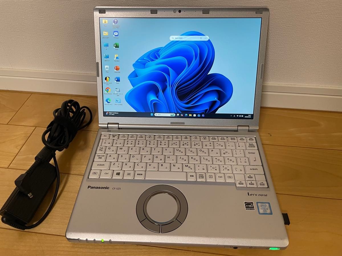 Panasonic Let’s Note CF-SZ5 12.1in Core i5-6300U 4GB 240GB Win11Pro MS 2019