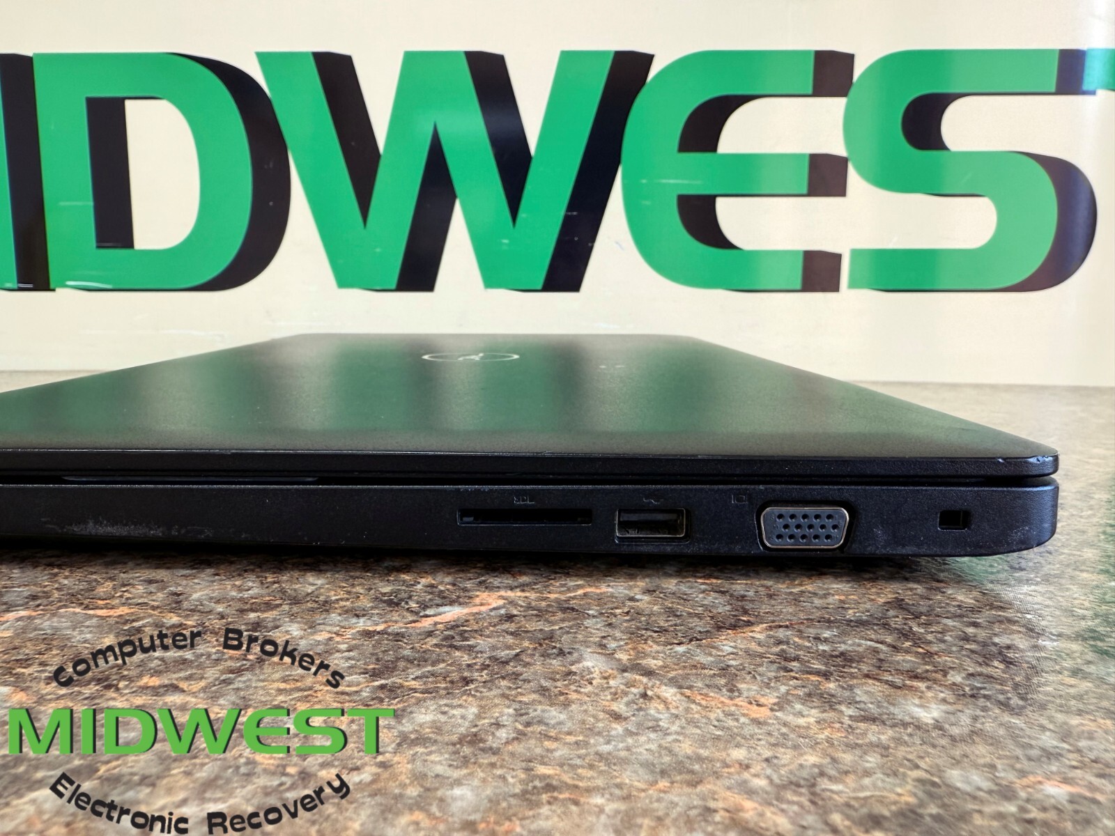 Dell Latitude 3580 i7-7500U 2.7GHz 8GB 256GB SSD