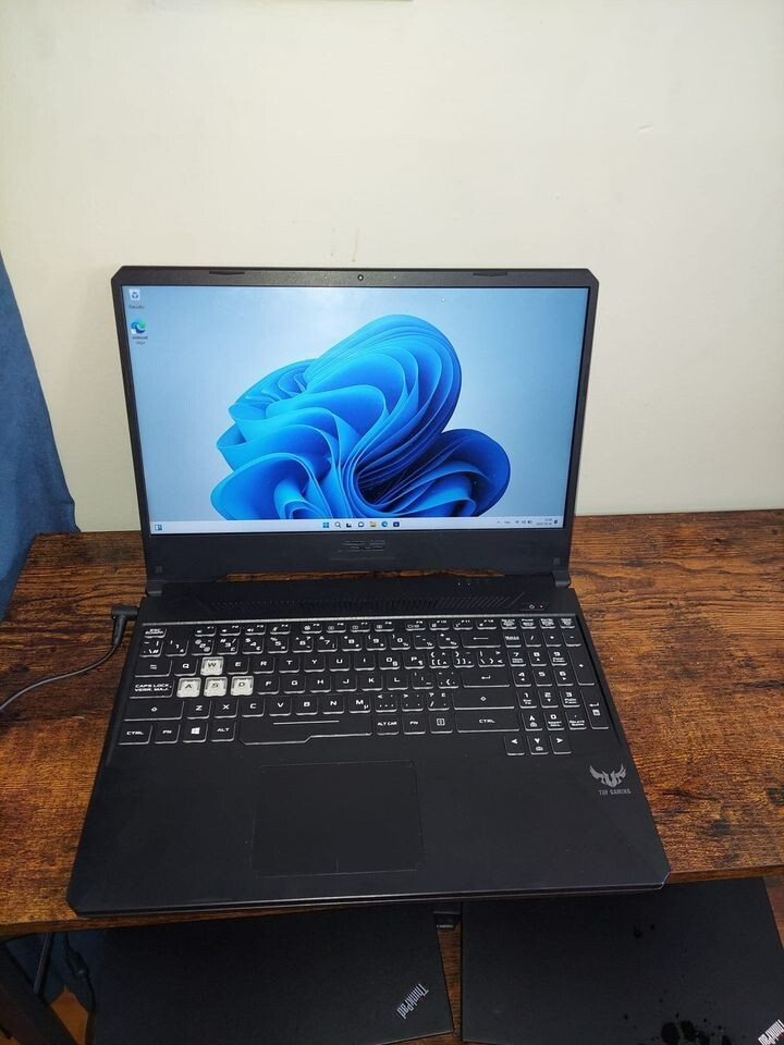 laptop gaming Asus Tuf fx505gt i5-9300h / 16 Go ddr4/ new ssd 500 Gb / GTX 1650
