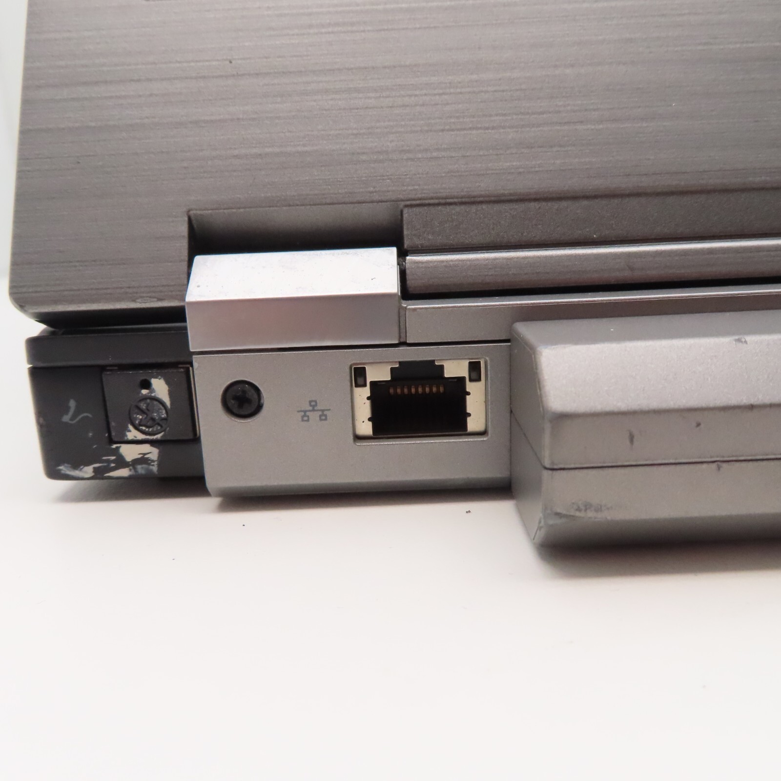 Dell Latitude E6410 Laptop Intel Core i5 2.40GHz 2 Cores 4GB DDR3 SDRAM