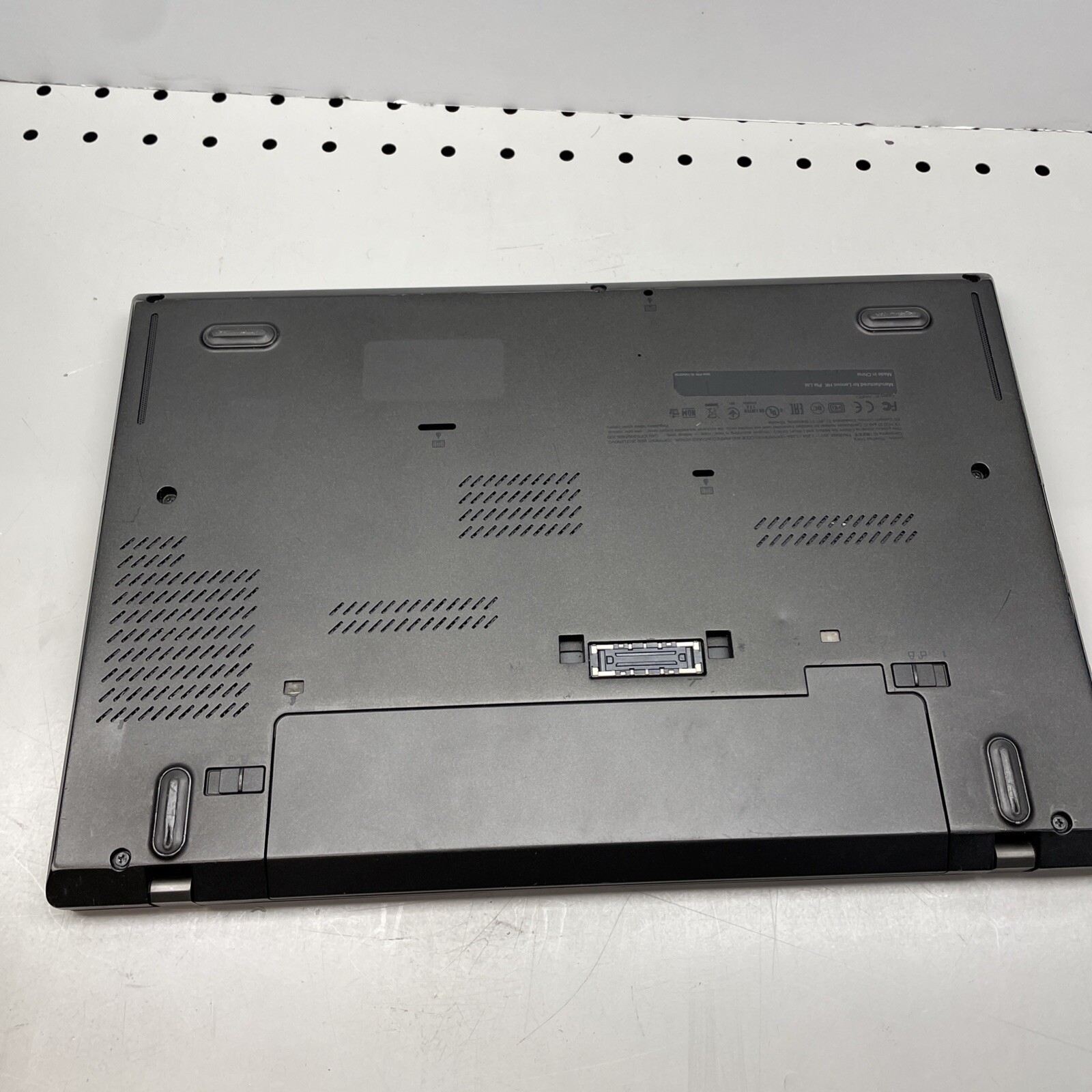 Lenovo ThinkPad T440s 14″ Intel Core i7-4600U 12GB RAM 256GB SSD Win 10 Pro