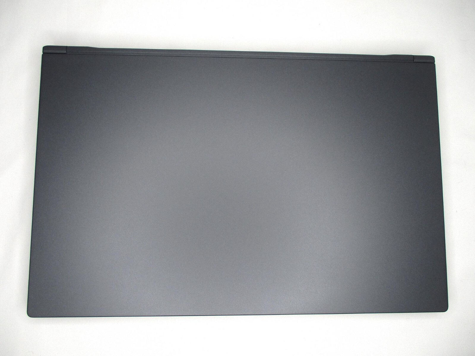 Intel Whitebook 15.6″ FHD i7-9750H 16GB 500GB SSD GTX 1660Ti Gaming Laptop Gray