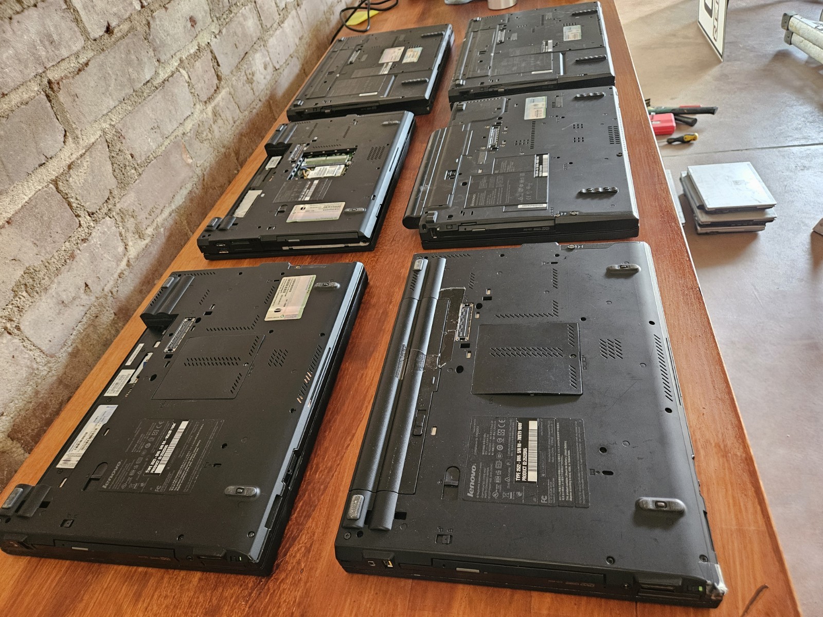 Lot 6 Lenovo ThinkPad Laptops T500 T420 T410 T400 NO HDD For Parts Repair Rebld