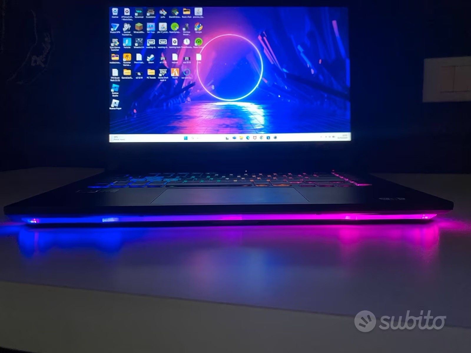 ASUS Strix G15 G513RM-HF299W 15.6″ 300Hz FHD (1TB SSD, AMD Ryzen 7 6800H,…