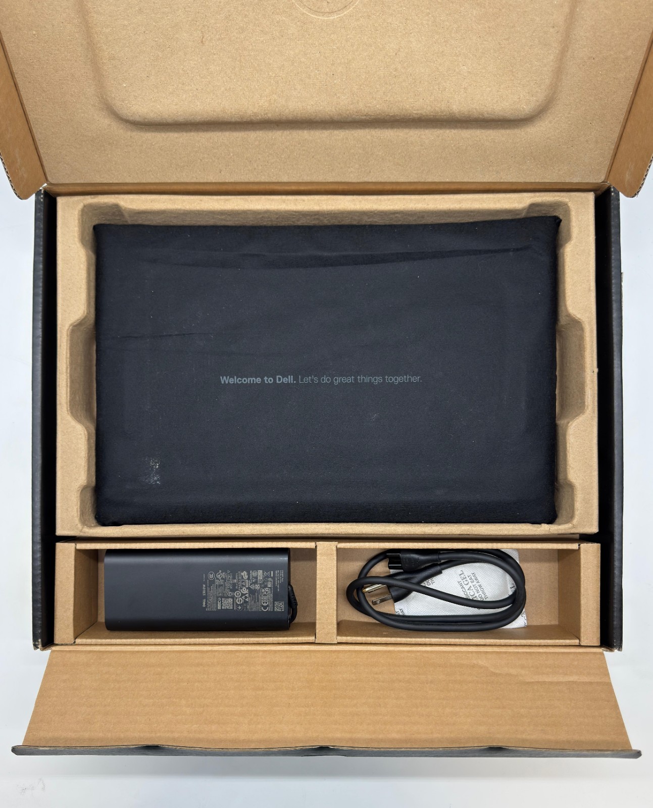 Dell Precision 3591 15.6″ Ultra 7 16GB 512GB SSD RTX 500 WiFi 6E W11P – 34HGH