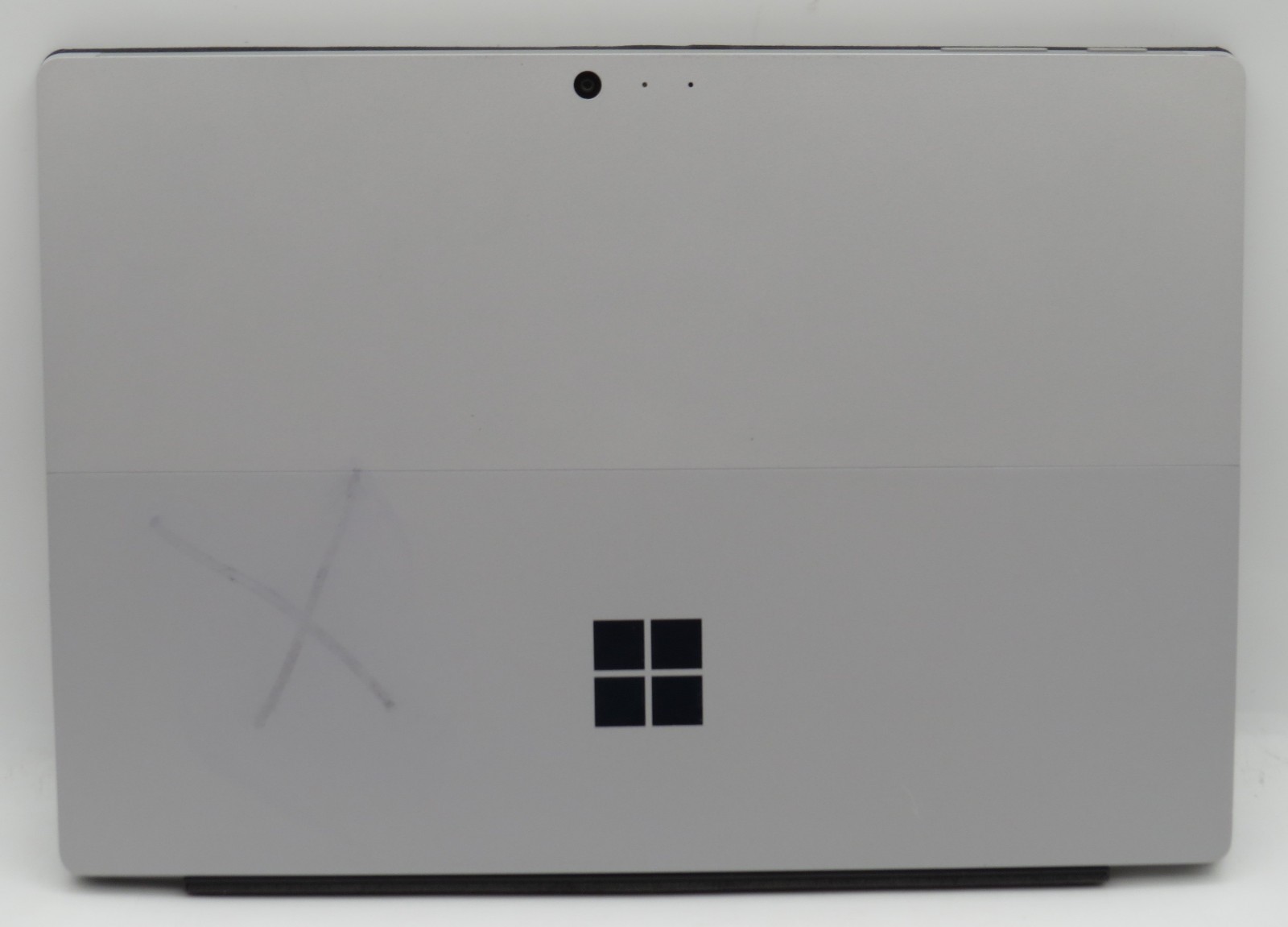 Microsoft Surface Pro 4 i5-6300U@2.4GHz 8GB RAM 12″ 256GB HD No OS/AC