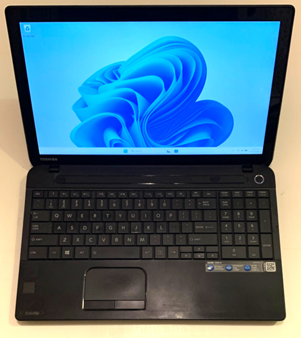 Toshiba Satellite C55-A Touch Screen 15.6″ WIN 11 ACTIVATED i5 8GB RAM 750GB HDD
