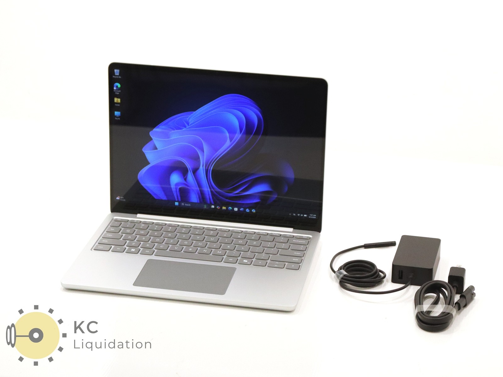 Microsoft Surface Laptop 13″ Touch (2095) Snapdragon X Plus 16GB 256GB NVMe W11H
