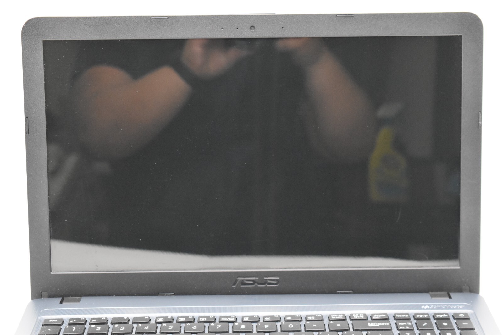 15″ Asus X540S Laptop Pentium N3700 @ 1.60GHz 4GB RAM 500GB HDD *READ
