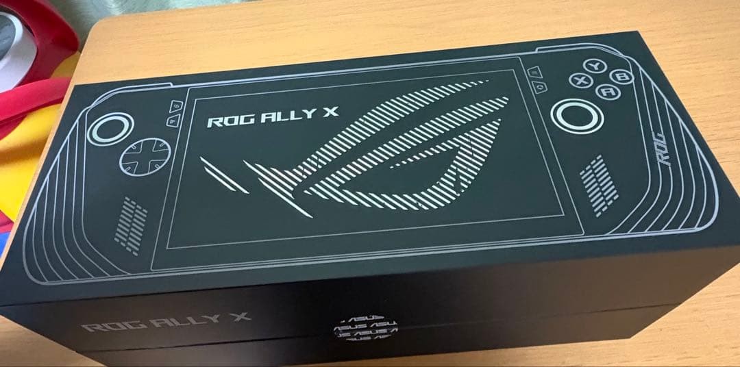 ASUS ROG Ally X RC72LA 7″ Touchscreen Windows 11 Home 24GB RAM 1TB SSD Mint