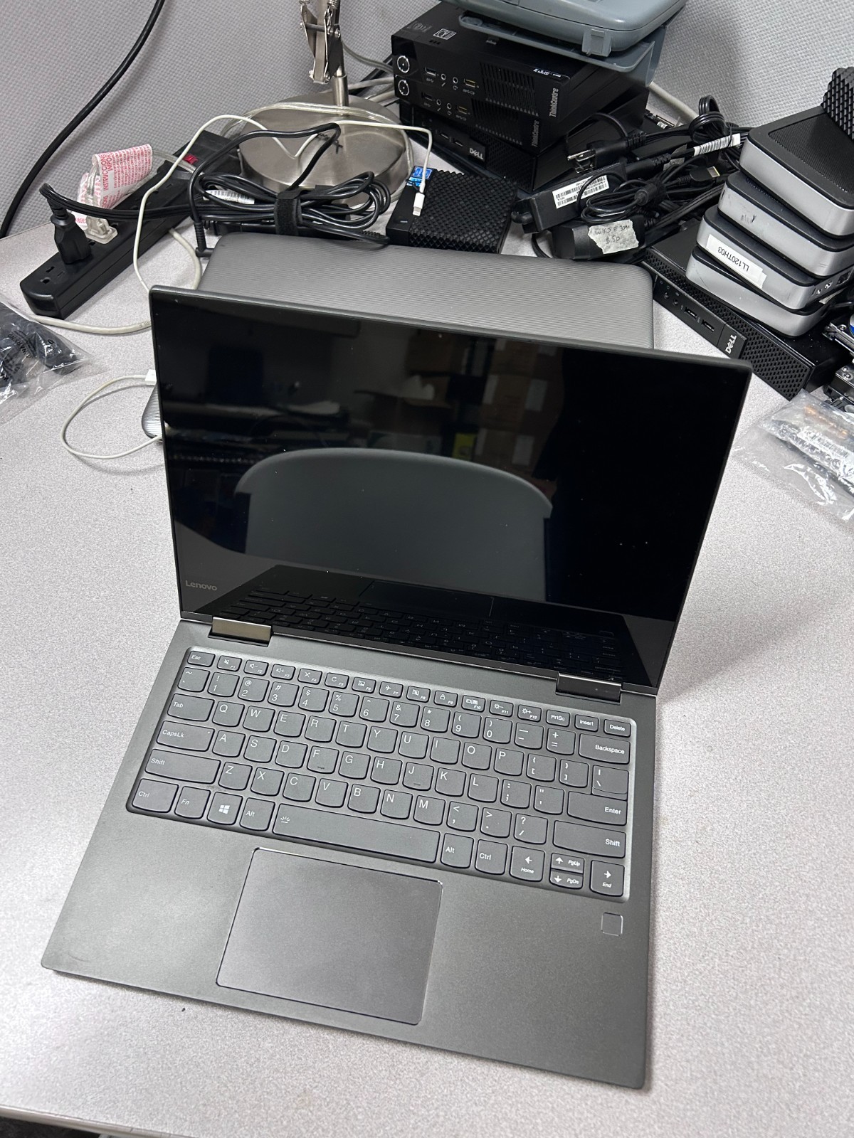 Lenovo Yoga 730-13IKB 13.3″ 256 SSD, i5 8th Gen, 1.60 GHz, 8 GB Read Desc