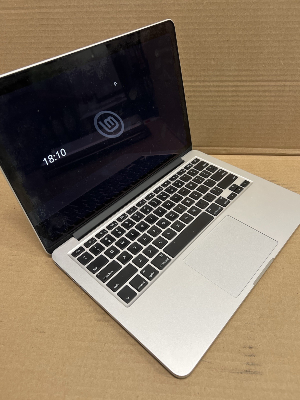 Lot of 6 Apple MacBook Pro Air i5 Core2Duo 4-8GB RAM Laptops