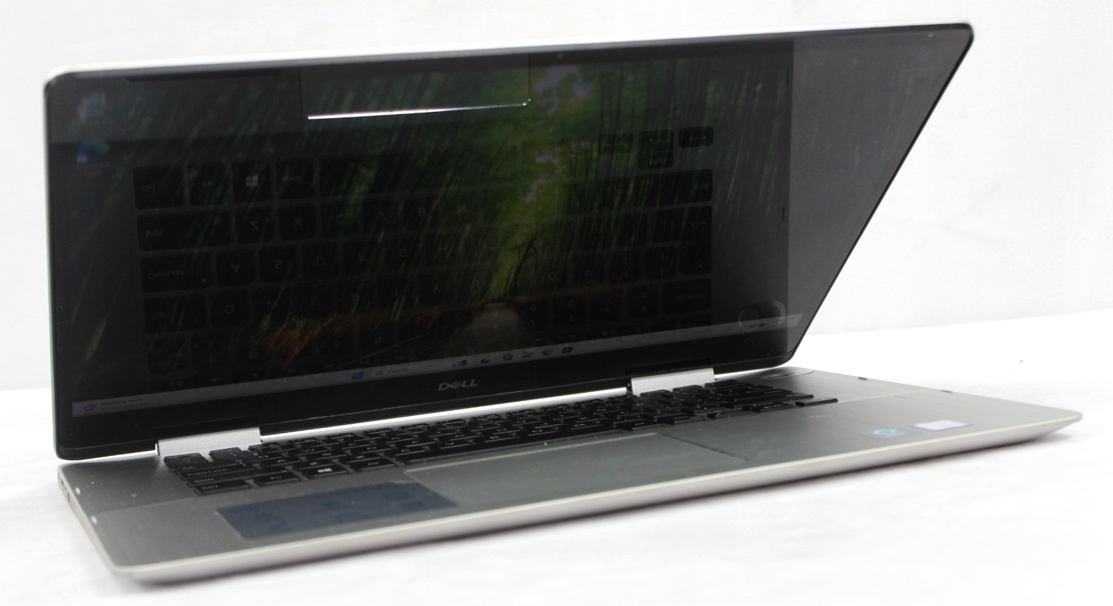 Dell Inspiron Laptop 7586 Intel i7-8565U 1.8GHz 16GB 256+250GB 4-Core SSD Win11