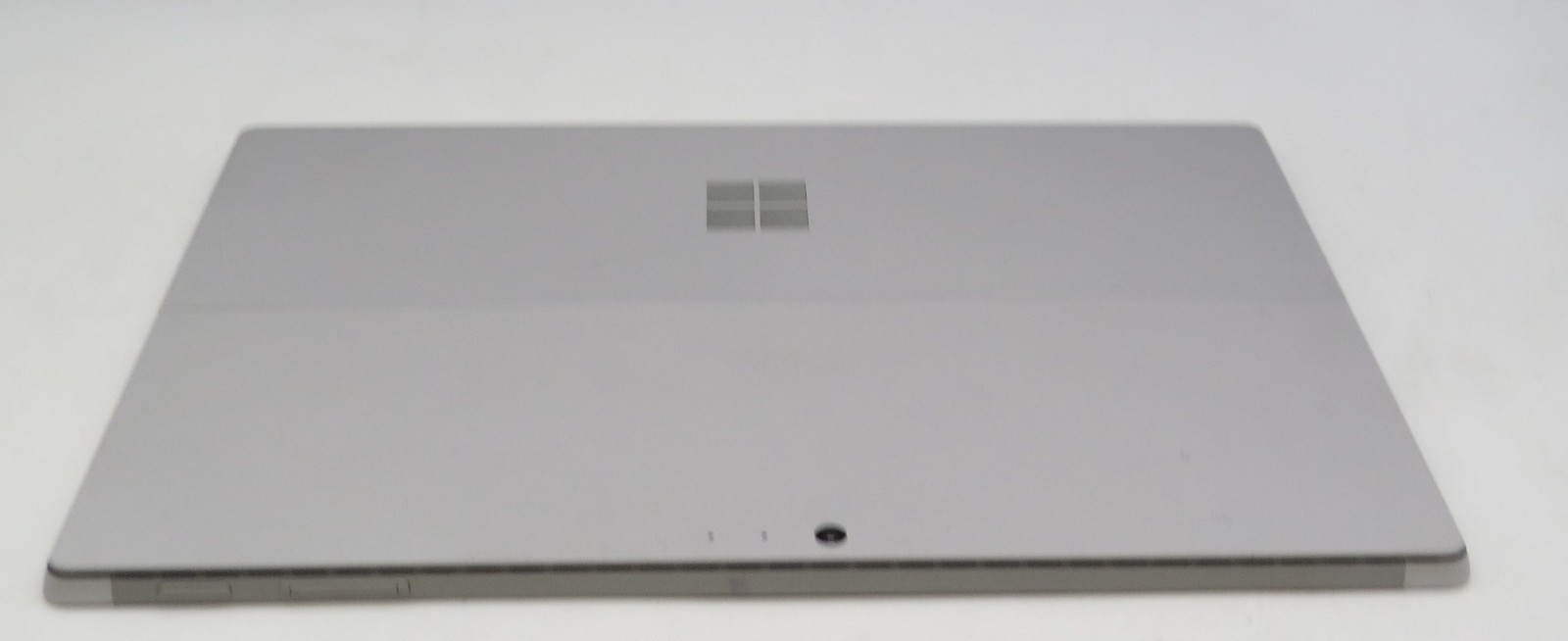 Microsoft Surface Pro 5/m3-7Y30 @ 1.00GHz/4GB RAM/No Storage/No OS