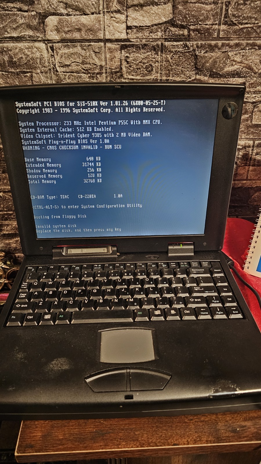 Sager Notebook Computer Model 6200AT W/ CASE & Charger Works