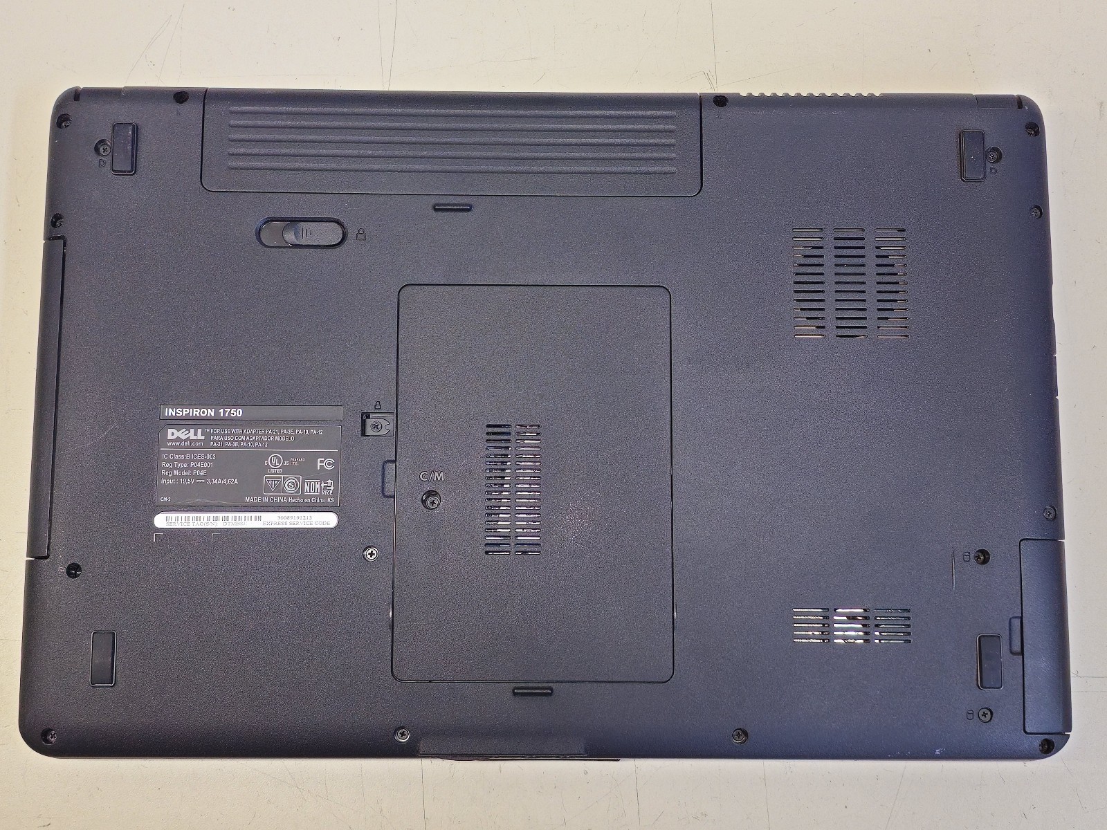 Dell Inspiron 1750 17.3″ Core2Duo T6600 + 4GB + 500GB + Windows 7 Home TESTED