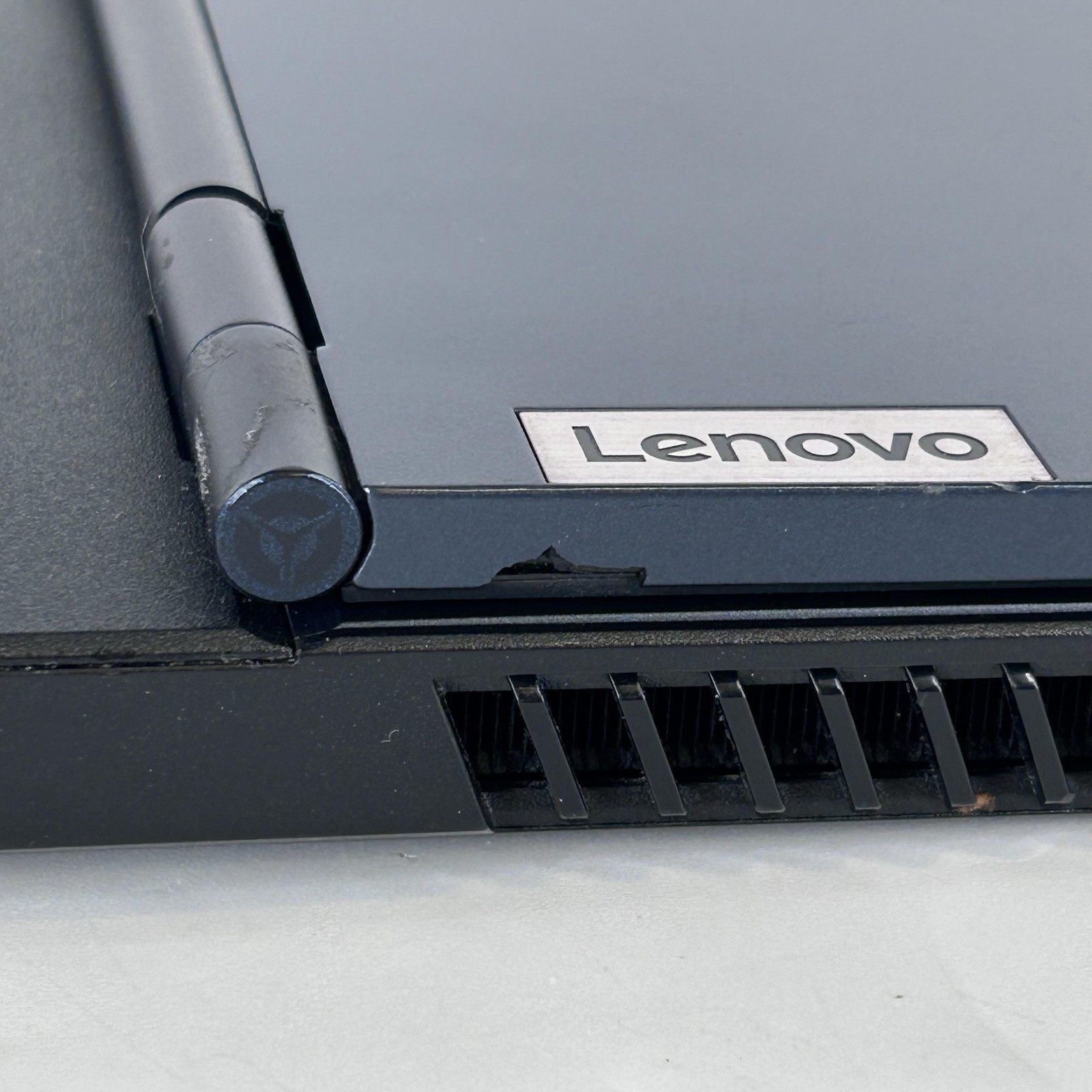 Lenovo Legion 5 15.6 165Hz FHD 3.2 GHz Ryzen 7 5800H 16GB 512GB SSD RTX 3050 Ti