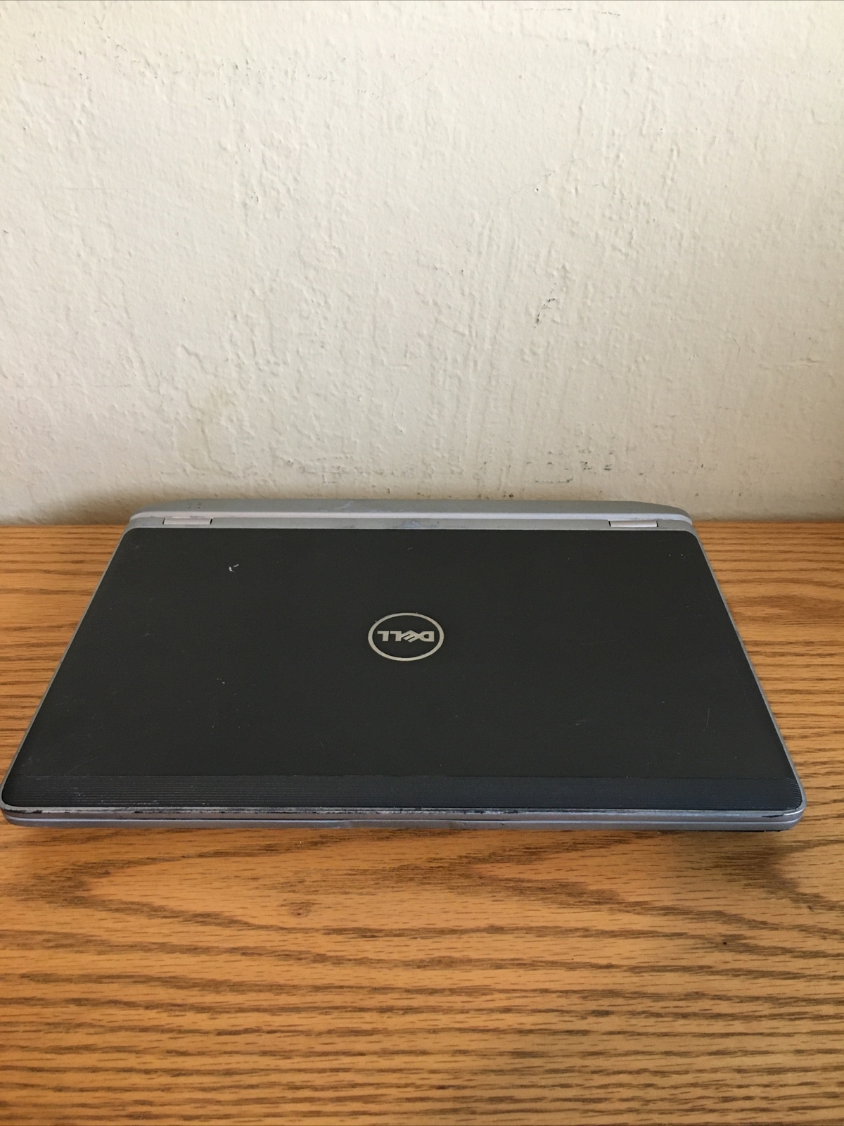 DELL LATITUDE E6220 INTEL i5 4GB RAM. Dead Motherboard. Not Working For Parts