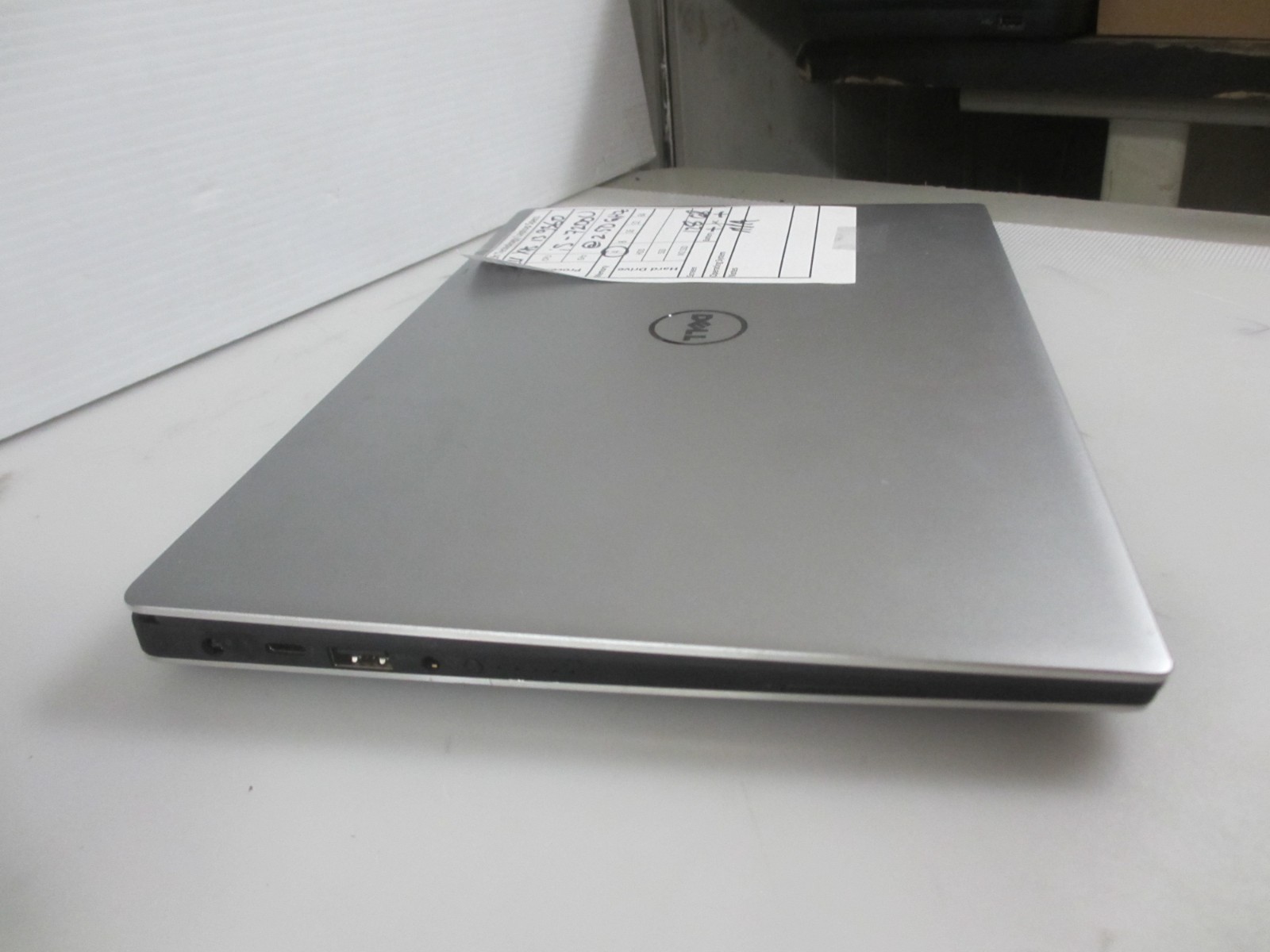 Dell XPS 13 9360 I5-7200U 2.50GHZ 4GB 128GB m2SSD LAPTOP NOOS + AC