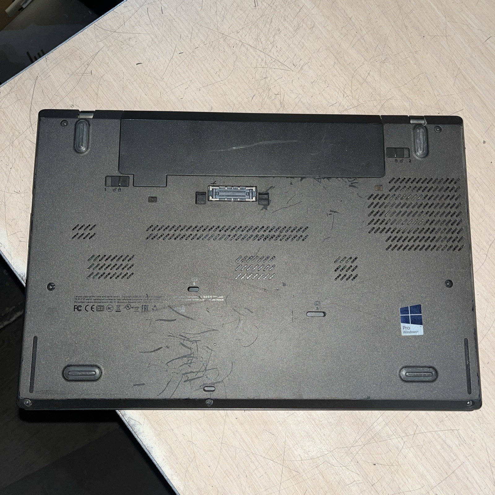 LENOVO T460 INTEL CORE I5-6300U 2.40GHZ 8GB RAM NO HD