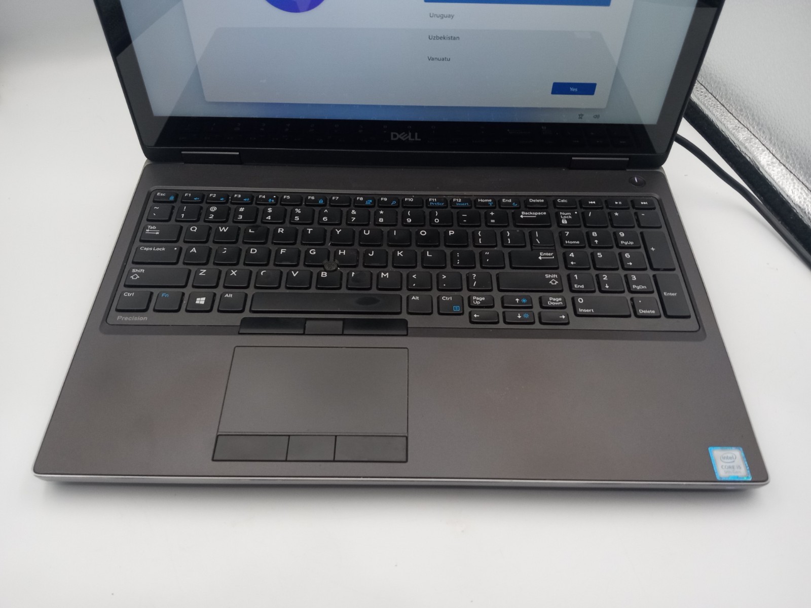 Dell Precision 7540 15.6″ Touchscreen i5-9400H 16GB RAM 128GB SSD W11 -READ -RR