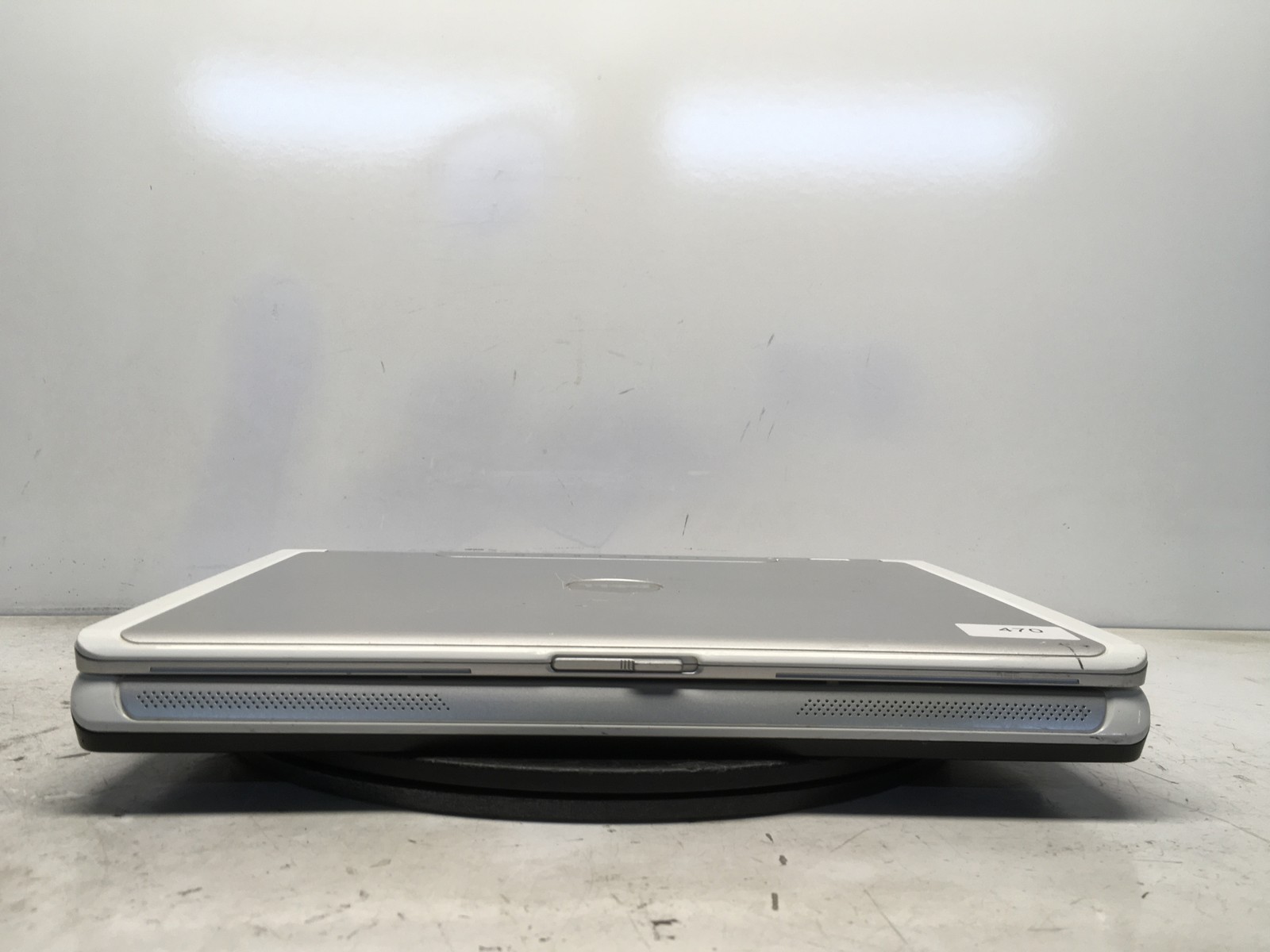 Dell Inspiron 1501 Mobile AMD Sempron 3500+ 1.8GHz 1 GB NO HDD No Batt