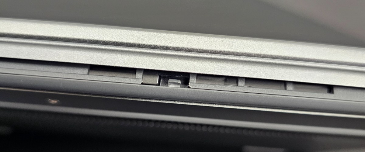 Dell Latitude 7455 Snapdragon X1P-64 QHD+ Touch 16GB 512GB W11P Arabic/Eng KB