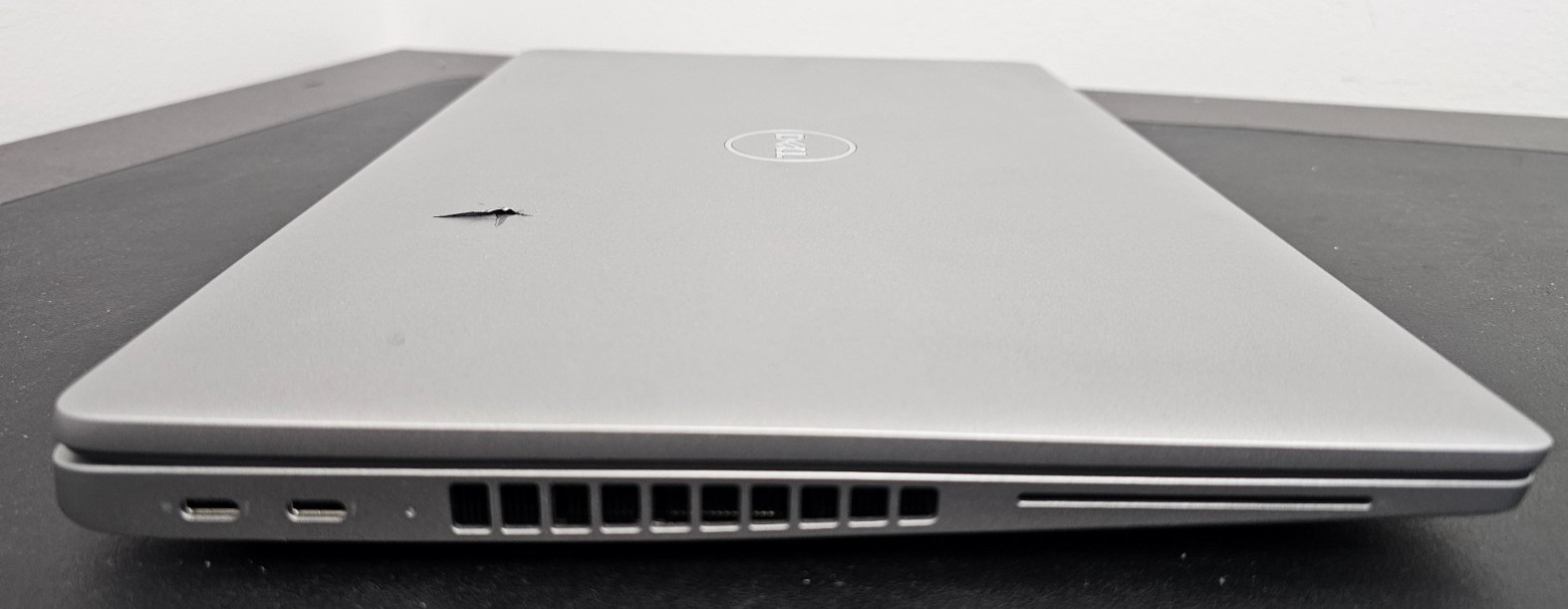 Dell Latitude 5540 i5-1345U FHD N-T 16GB Ram 256GB SSD Win 11 Pro