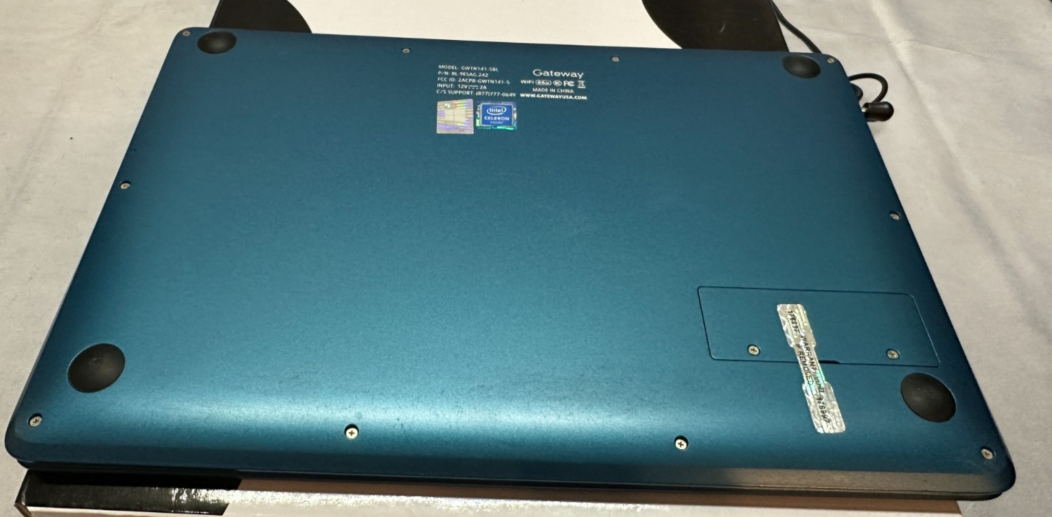 Gateway 14.1″ (64GB eMMC, Intel Celeron, 4GB RAM) Ultra Slim Notebook-USED/WORKS
