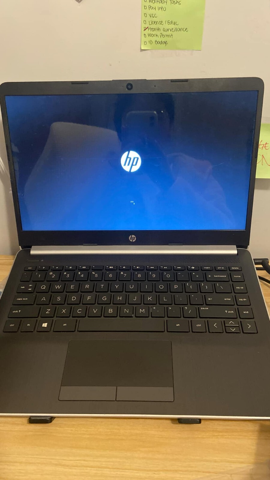 HP Laptop 14 (Silver) AMD A9-9425 Radeon R5.5 Compute Cores 2C +3G 3.10GHz