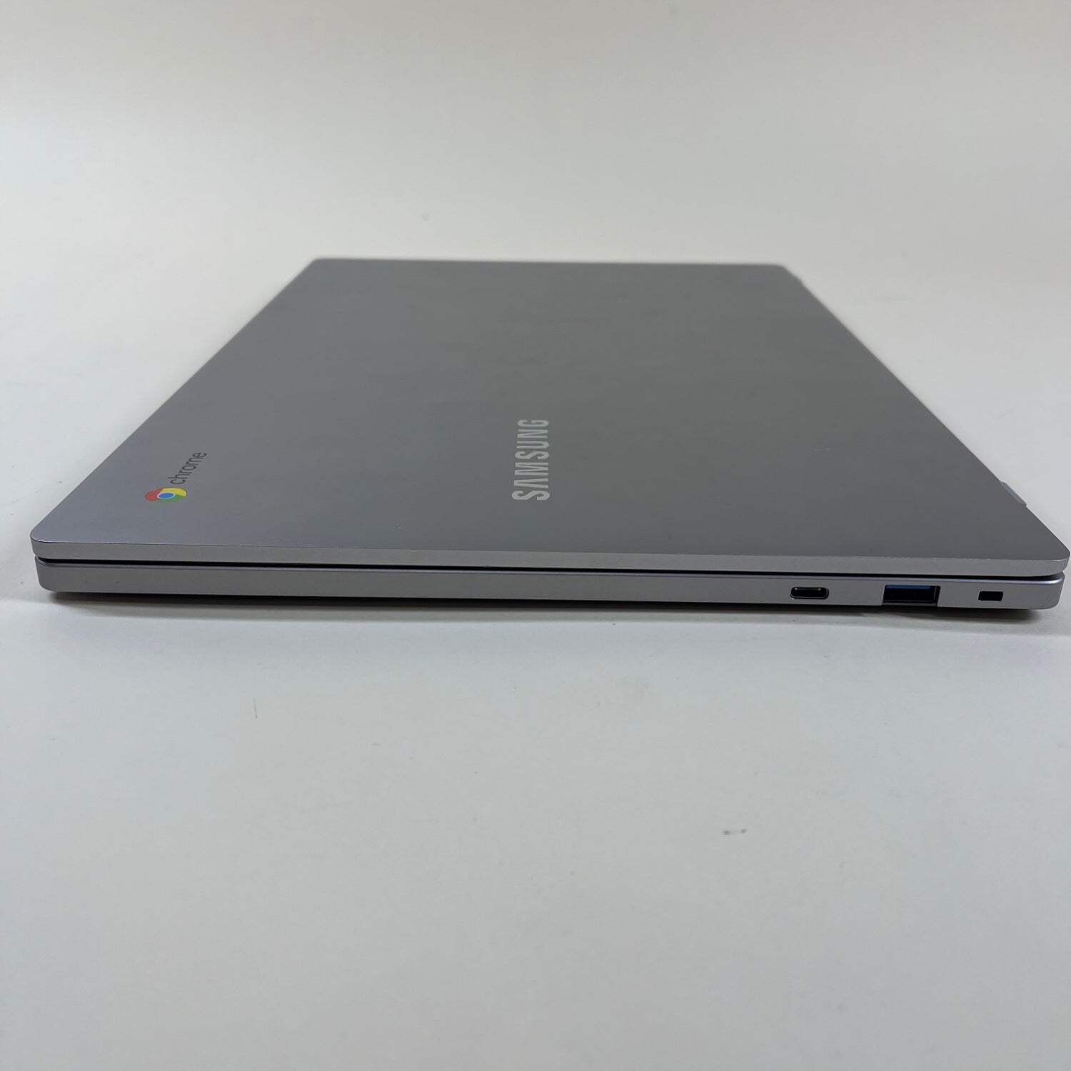 Samsung gGalaxy Chromebook 4+ XE350XBA 15.6″ Celeron N4000 4GB RAM 32GB