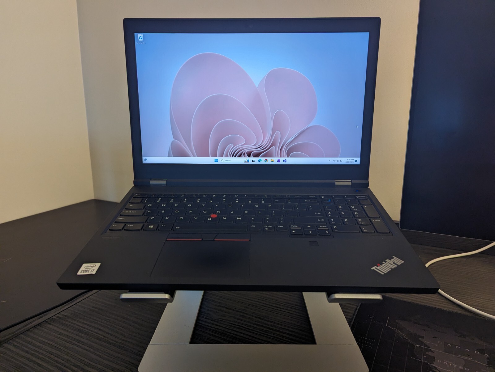 Lenovo Thinkpad P15v 15.6″ 1TB NVMe SSD, Intel Core i7 10th Gen., 2.60 GHz, 32G