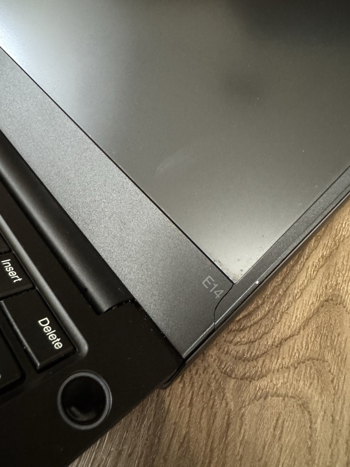 Lenovo ThinkPad E14 Gen 1 14″ FHD i5-10210U 8GB RAM 128GB SSD Win 11 Pro 64-bit