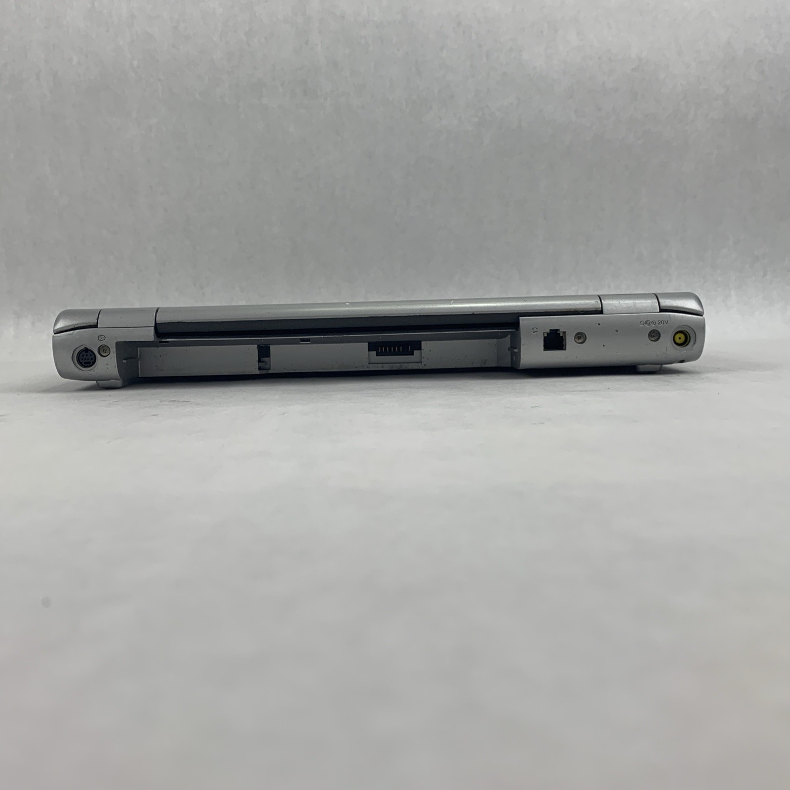 Lenovo 3000 C200 Genuine Intel 1.60GHz 2GB RAM 15″ No Battery No HDD No OS