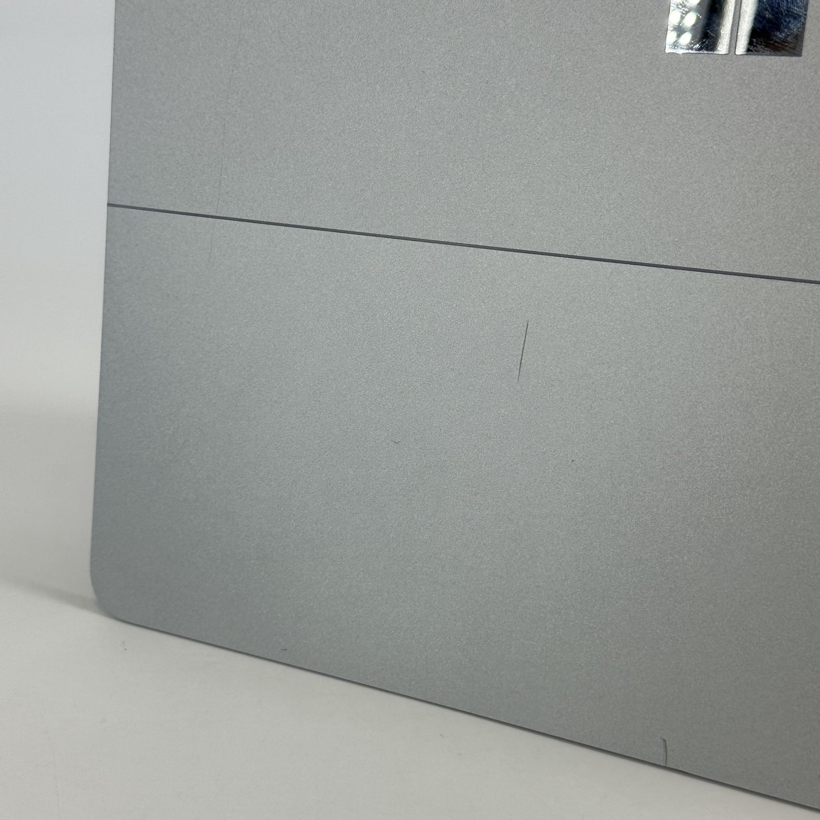Microsoft Surface Laptop Studio 14 2K i7-11370H 3.3GHz 16GB 512GB RTX 3050 Ti
