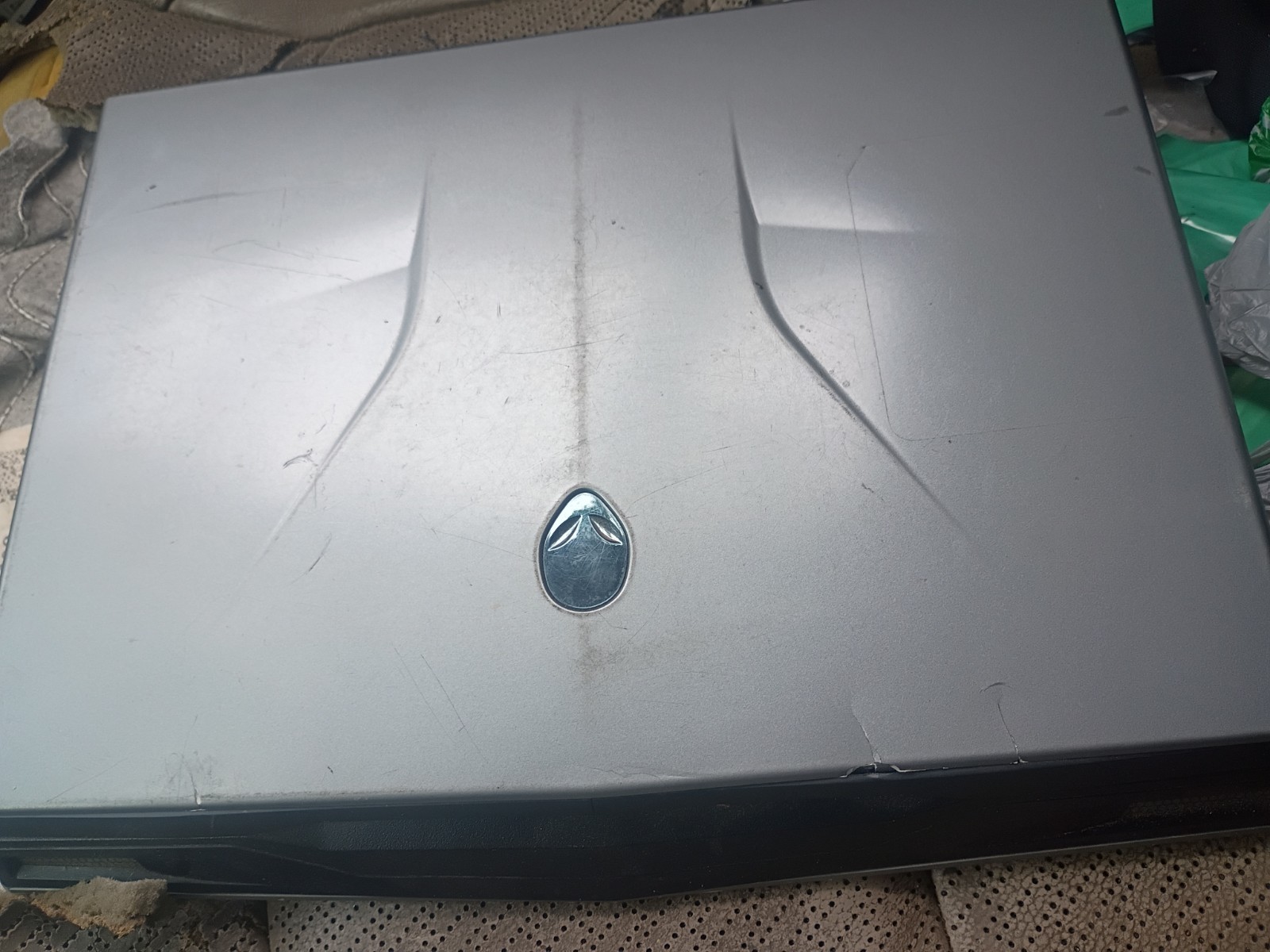 Alienware M11x R2 Mini Laptop Read Description