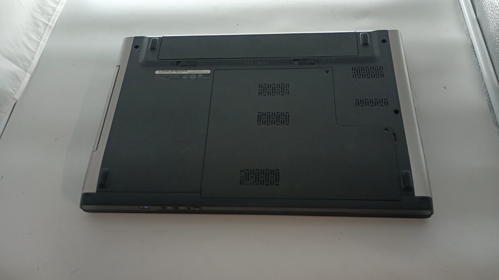 Vostro 3500 w/charger (5211).i3 M370.8GB.240GB SSD.Optical Drive.15″. W11 Pro