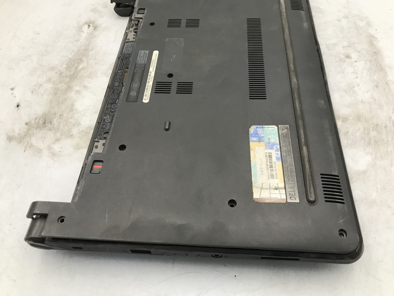 DELL LATITUDE 3340 – FOR PARTS/REPAIR – INTEL I3 4030U – NO RAM – READ DESC-BB