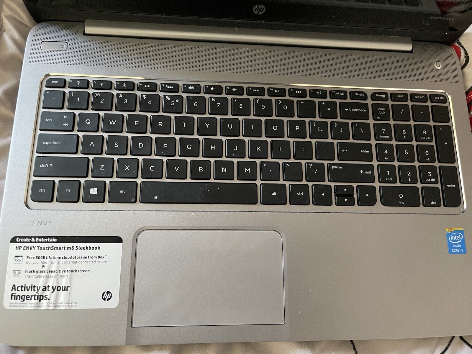 HP ENVY Touch Beats M6-K015DX SleekBook 15.6″ 1.60GHz i5-4200U 8GB 750