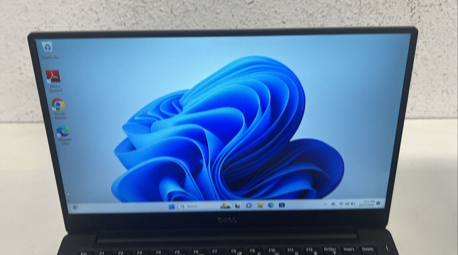 Dell XPS 13 9360 13″ FHD Intel Core i3-7100U 2.4GHz 4GB Ram 128GB SSD BT Win11
