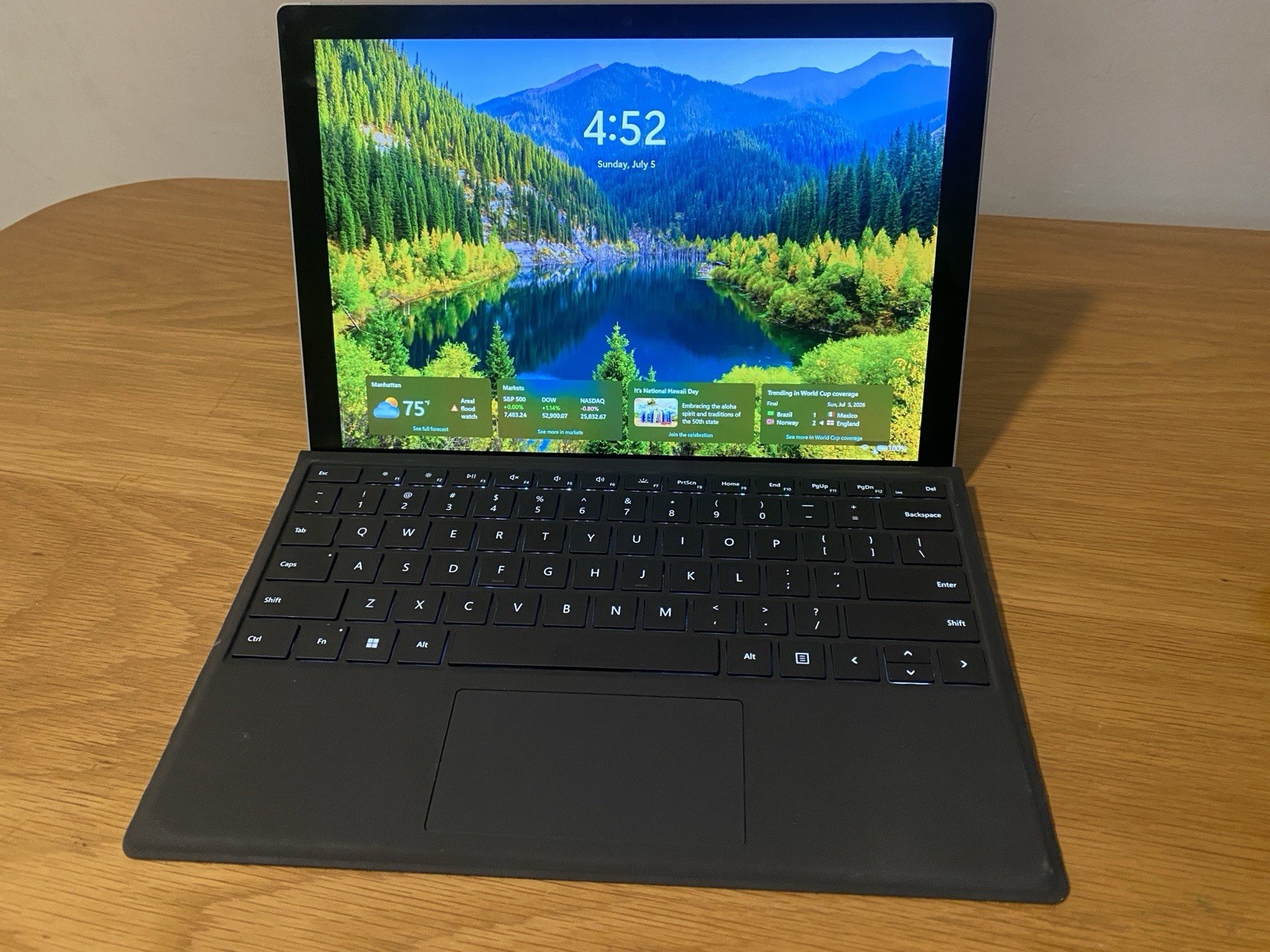 Surface Pro Core i7 7660U 2.5GHZ 16GB 512 NVMe Intel Iris PlusGraphic 128MB W11P