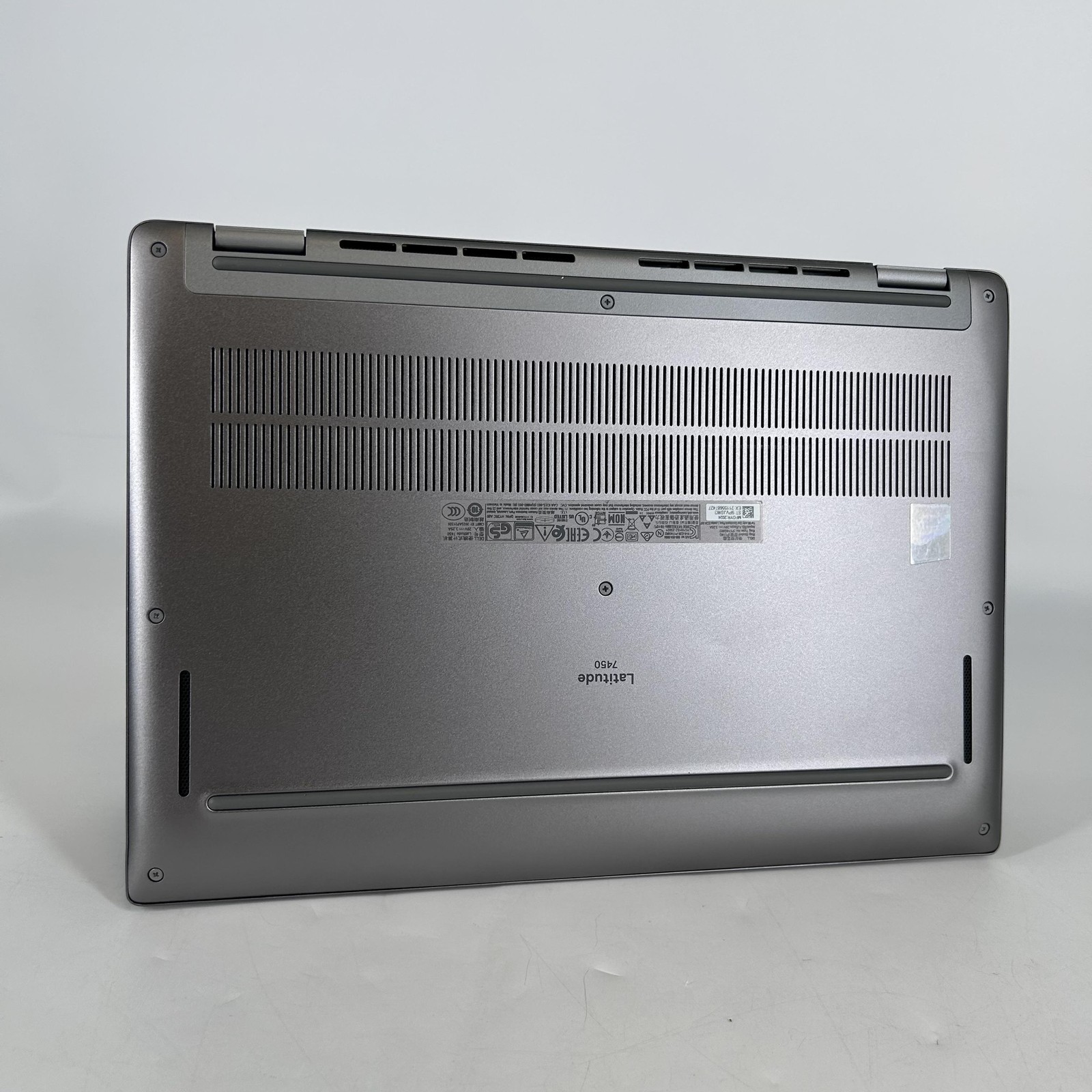Dell Latitude 7450 14 Gray FHD+ 2.1 GHz Ultra 5 135U 16GB 256GB SSD Good