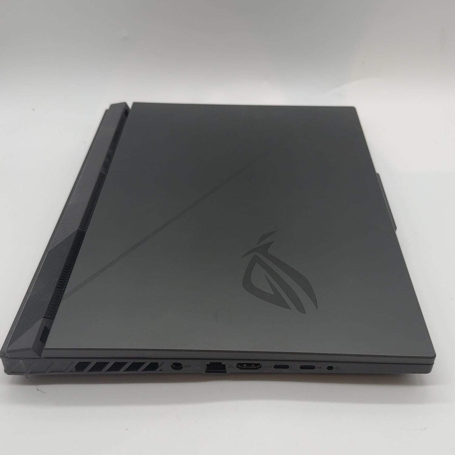 Asus ROG Strix G16 G614J 16″ i9-13980HX 2.2GHz 32GB RAM 1TB SSD GeForce RTX 4070