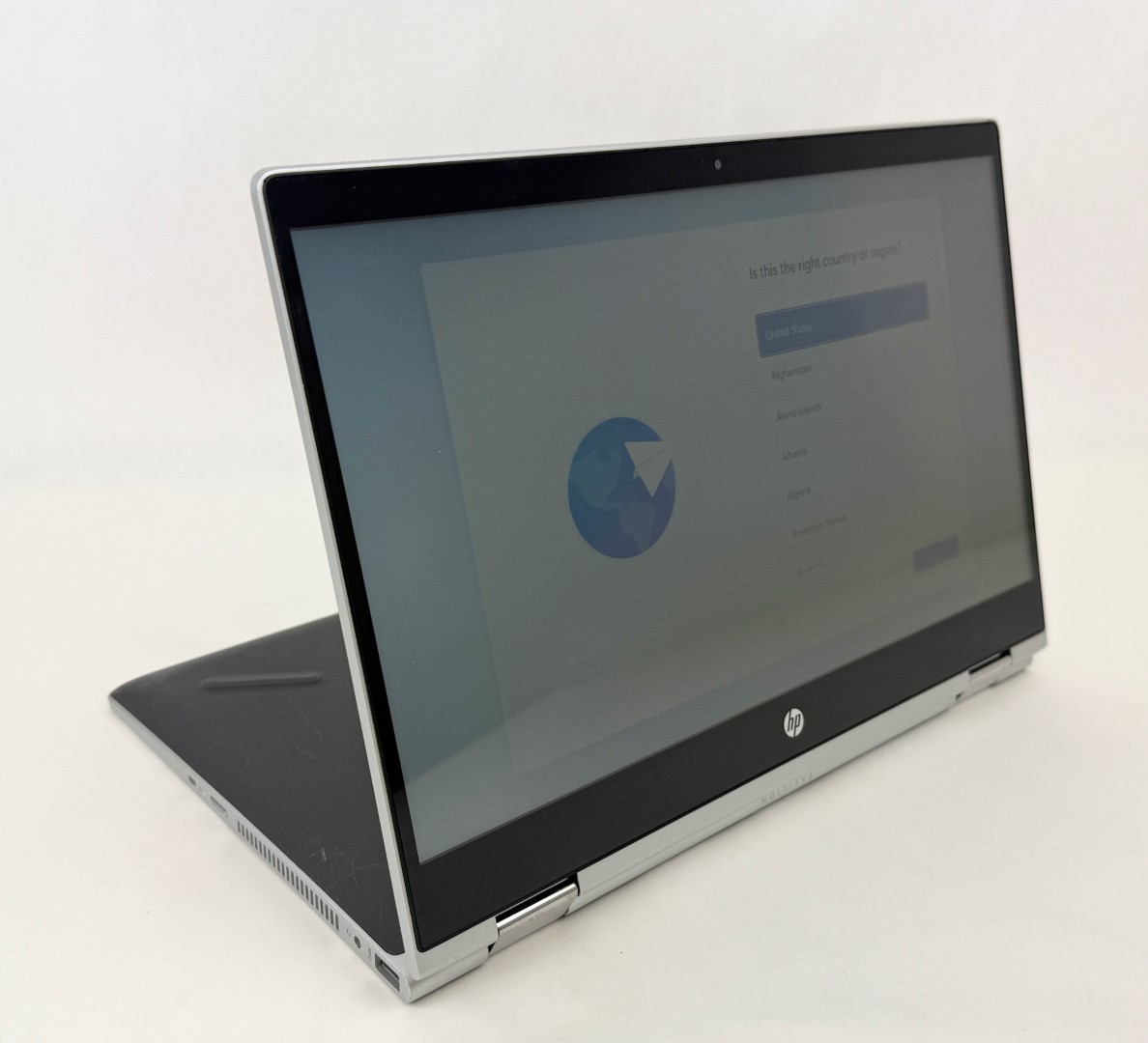 HP Pavilion x360 14m-cd0001dx 14″ HD Touch i3-8130U 8GB 512GB SSD W11H