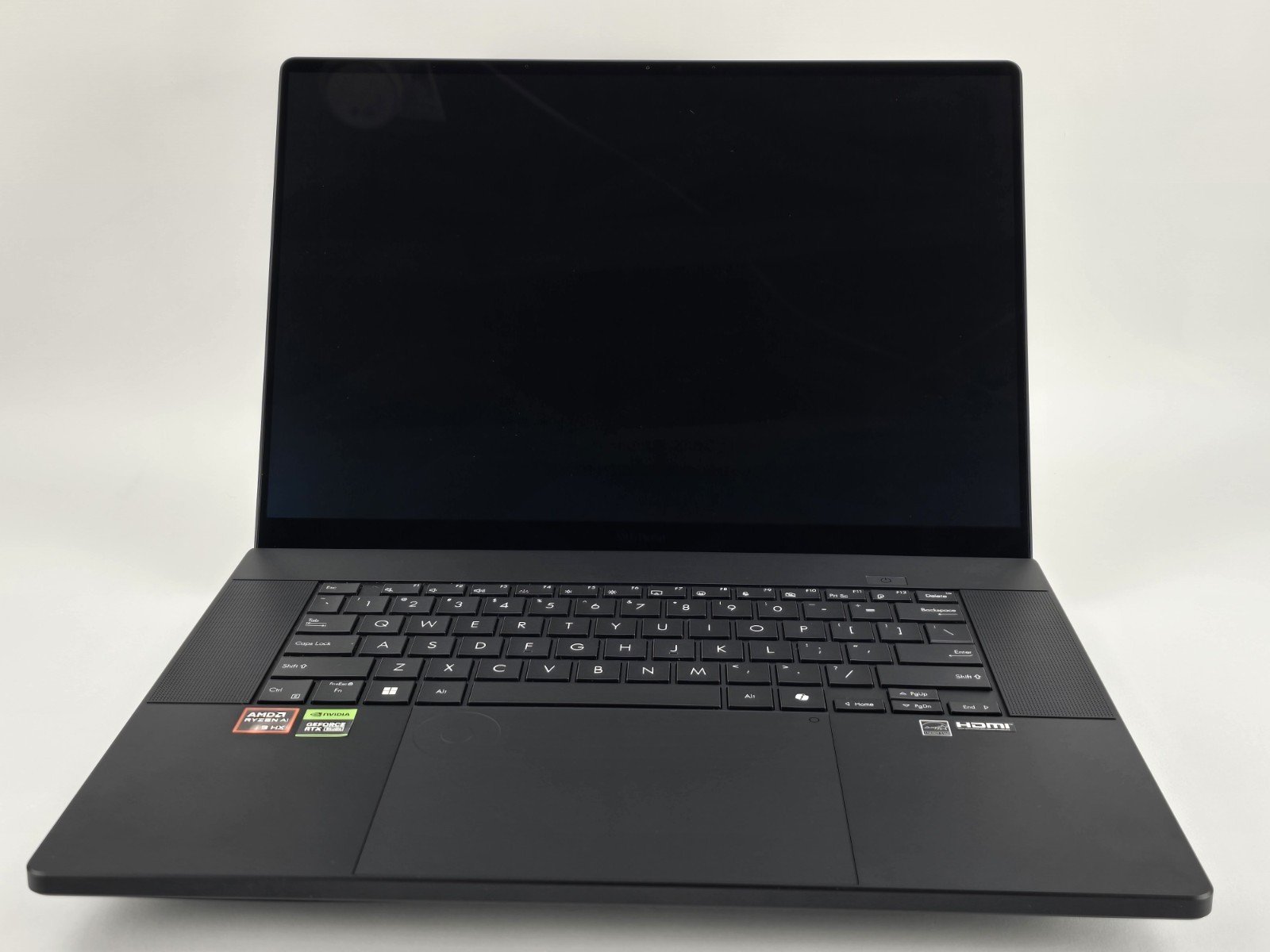 ASUS ProArt P16 16″ 4K OLED Touch Ryzen AI 9 HX 370 32GB 1TB RTX 4060 – USED