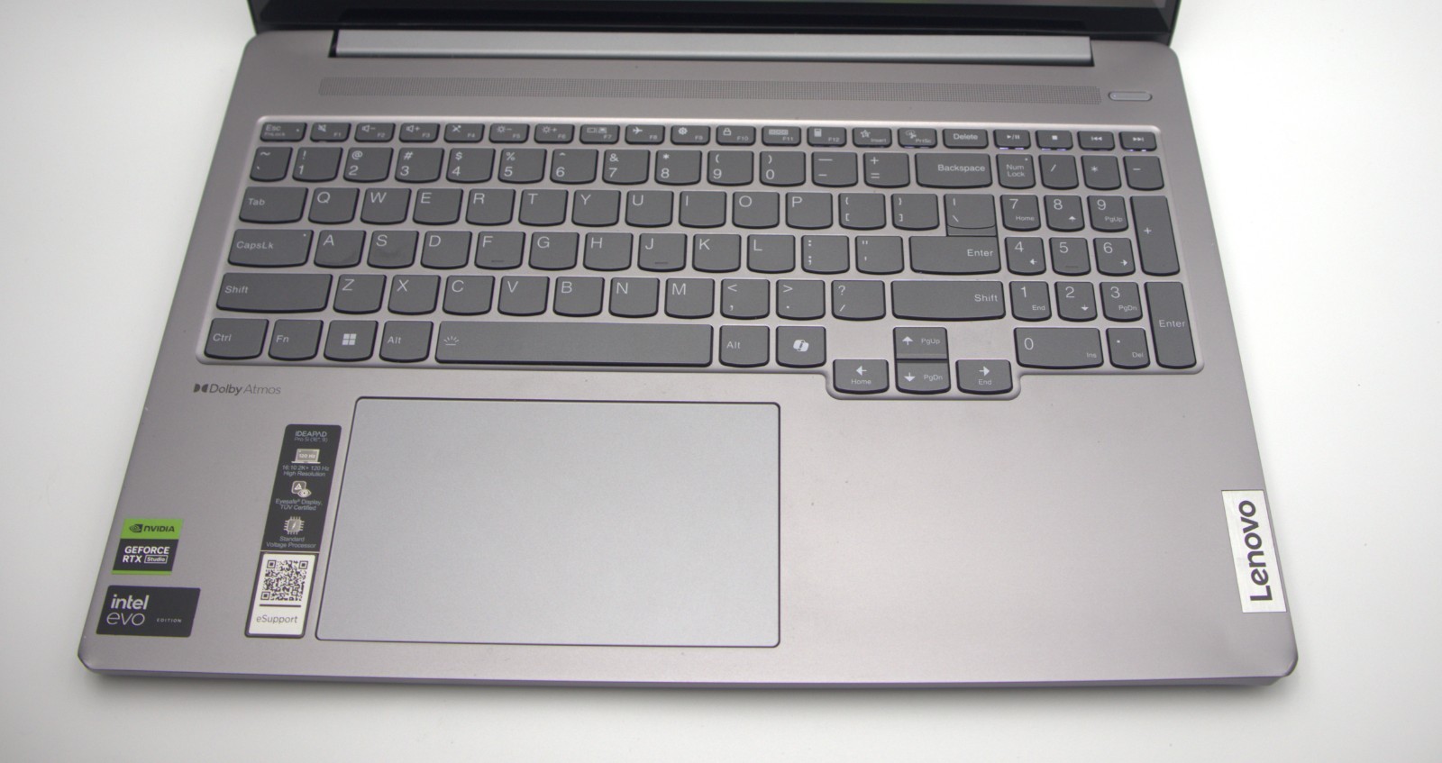 Lenovo IdeaPad Pro 5i 16″ 2K OLED Touch Intel Ultra 9 185H 32GB 1TB 4050 – Used