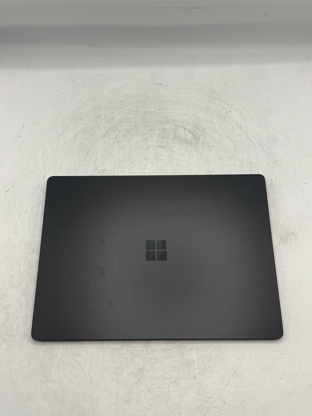 Microsoft Surface Laptop 5 13.5″ i7-1265U 32GB RAM 512GB NVMe Win11P